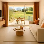 Albizia Face Au Chateau,piscine,thermes,parking - Renove 2026 Apartment Greoux-les-Bains